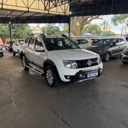 RENAULT DUSTER 2.0 DYNAMIQUE 4X2 16V FLEX 4P AUTOMÁTICO RENAULT DUSTER 2.0 DYNAMIQUE 4X2 16V FLEX 4P AUTOMÁTICO