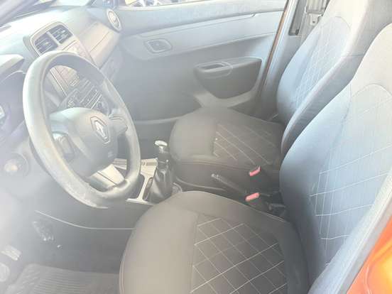 RENAULT-KWID-2021