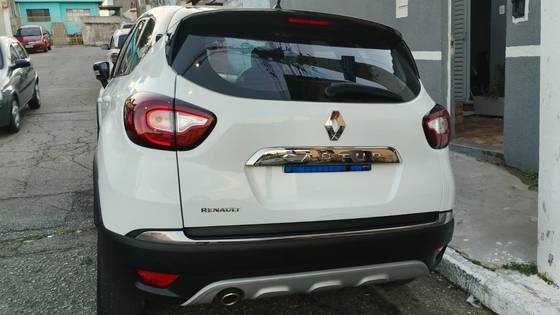 RENAULT CAPTUR 2.0 16V HI-FLEX INTENSE AUTOMÁTICO