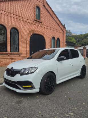 RENAULT-SANDERO-2.0 16V HI-FLEX RS MANUAL RENAULT-SANDERO-2017