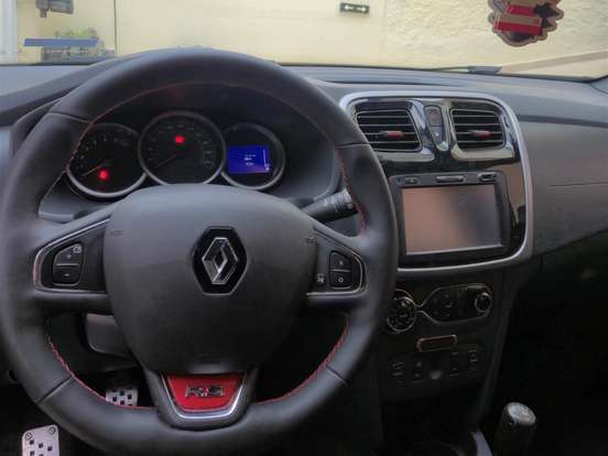 RENAULT-SANDERO-2.0 16V HI-FLEX RS MANUAL RENAULT-SANDERO-2017