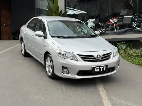 TOYOTA COROLLA 1.8 GLI 16V FLEX 4P AUTOMÁTICO TOYOTA COROLLA 1.8 GLI 16V FLEX 4P AUTOMÁTICO