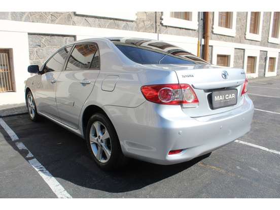 TOYOTA-COROLLA-1.8 GLI 16V FLEX 4P AUTOMÁTICO TOYOTA-COROLLA-2011