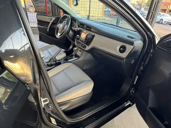 TOYOTA-COROLLA-2017