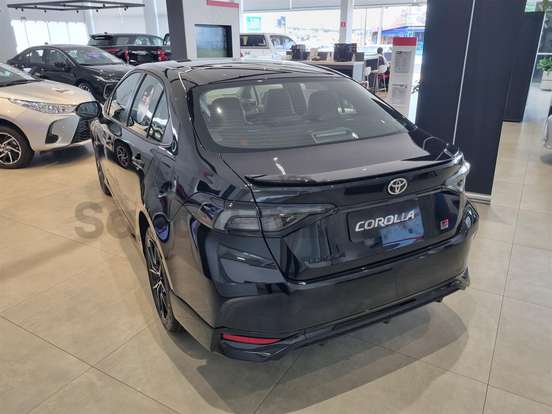 TOYOTA-COROLLA-2026