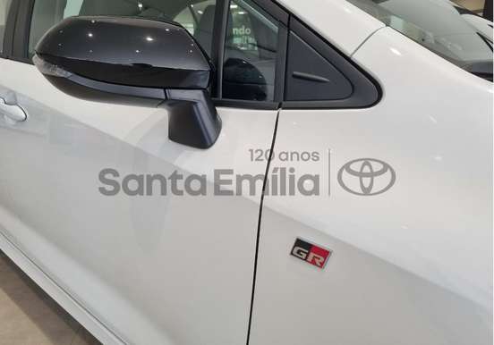 TOYOTA-COROLLA-2026