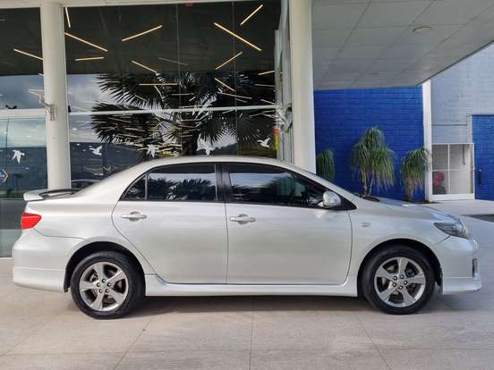 TOYOTA-COROLLA-2012