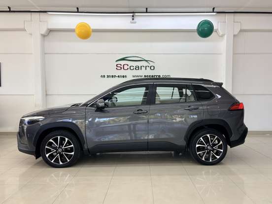 TOYOTA-COROLLA CROSS-2021