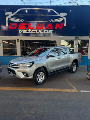 TOYOTA HILUX 2.8 SRV 4X4 CD 16V DIESEL 4P AUTOMÁTICO TOYOTA HILUX 2.8 SRV 4X4 CD 16V DIESEL 4P AUTOMÁTICO
