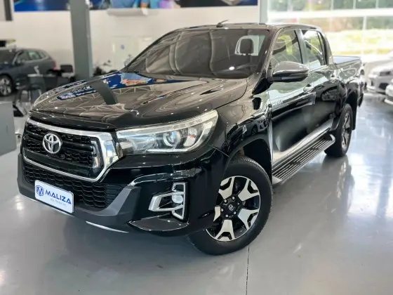 TOYOTA HILUX 2.8 SRX 4X4 CD 16V DIESEL 4P AUTOMÁTICO TOYOTA HILUX 2.8 SRX 4X4 CD 16V DIESEL 4P AUTOMÁTICO