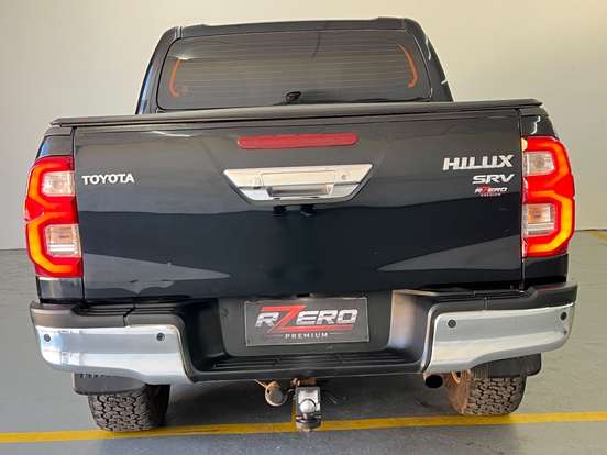 TOYOTA-HILUX-2020
