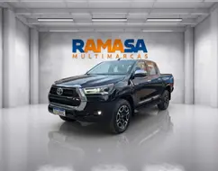TOYOTA HILUX 2.8 D-4D TURBO DIESEL CD SRV 4X4 AUTOMÁTICO TOYOTA HILUX 2.8 D-4D TURBO DIESEL CD SRV 4X4 AUTOMÁTICO
