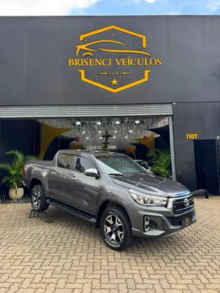 TOYOTA HILUX 2.8 SRX 4X4 CD 16V DIESEL 4P AUTOMÁTICO