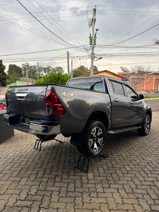 TOYOTA-HILUX-2.8 SRX 4X4 CD 16V DIESEL 4P AUTOMÁTICO TOYOTA-HILUX-2019