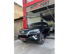 TOYOTA HILUX SW4 4.0 SRX 4X4 7 LUGARES V6 24V GASOLINA 4P AUTOMÁTICO TOYOTA HILUX SW4 4.0 SRX 4X4 7 LUGARES V6 24V GASOLINA 4P AUTOMÁTICO