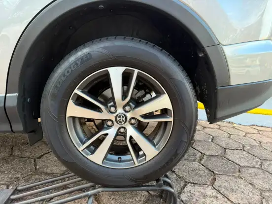TOYOTA-RAV4-2.0 TOP 4X2 16V GASOLINA 4P AUTOMÁTICO TOYOTA-RAV4-2017