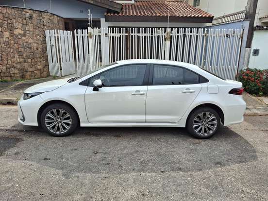 TOYOTA-COROLLA-2022