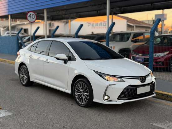 TOYOTA-COROLLA-2023
