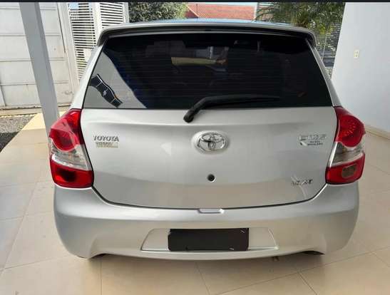 TOYOTA-ETIOS-1.3 X 16V FLEX 4P MANUAL TOYOTA-ETIOS-2015