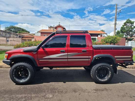 TOYOTA-HILUX-2.8 4X4 CD 8V DIESEL 4P MANUAL TOYOTA-HILUX-1993