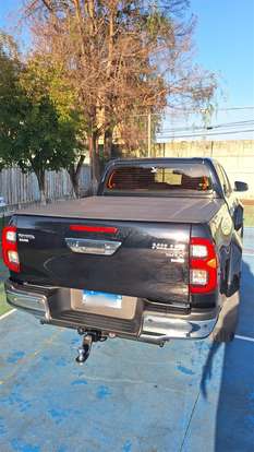 TOYOTA-HILUX-2024