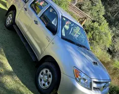 TOYOTA HILUX 3.0 SR 4X4 CD 16V TURBO INTERCOOLER DIESEL 4P MANUAL TOYOTA HILUX 3.0 SR 4X4 CD 16V TURBO INTERCOOLER DIESEL 4P MANUAL