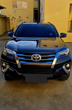 TOYOTA HILUX SW4 2.8 SRX 4X4 16V TURBO INTERCOOLER DIESEL 4P AUTOMÁTICO