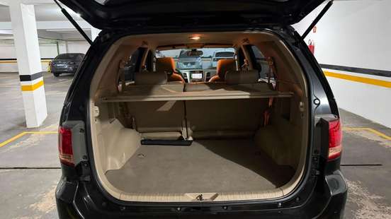 TOYOTA-HILUX SW4-2008