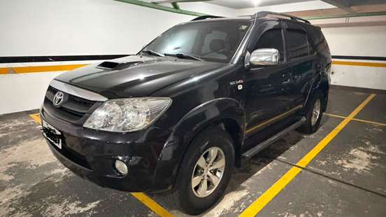TOYOTA-HILUX SW4-2008