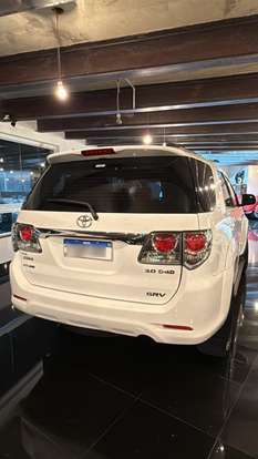 TOYOTA-HILUX SW4-2012