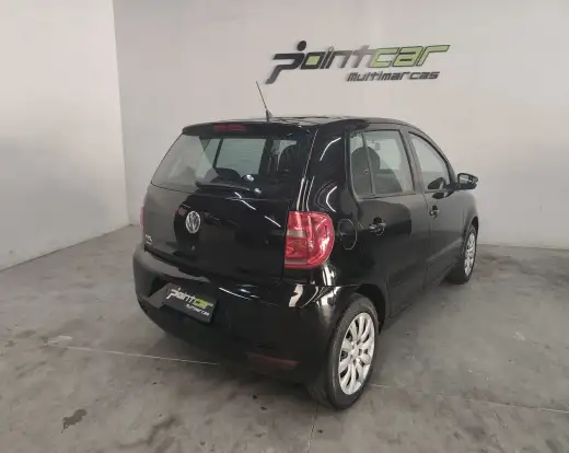VOLKSWAGEN-FOX-2012