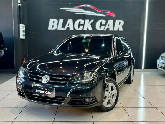 VOLKSWAGEN GOLF 1.6 MI SPORTLINE 8V FLEX 4P MANUAL VOLKSWAGEN GOLF 1.6 MI SPORTLINE 8V FLEX 4P MANUAL