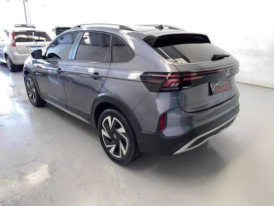 VOLKSWAGEN-NIVUS-1.0 200 TSI TOTAL FLEX HIGHLINE AUTOMÁTICO VOLKSWAGEN-NIVUS-2024