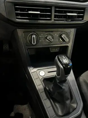 VOLKSWAGEN-POLO-2026