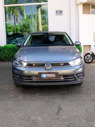 VOLKSWAGEN-POLO-2024