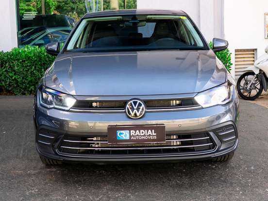 VOLKSWAGEN-POLO-1.0 170 TSI HIGHLINE AUTOMÁTICO VOLKSWAGEN-POLO-2024