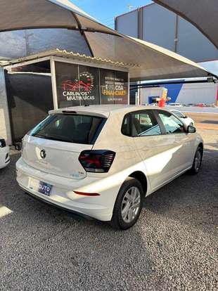 VOLKSWAGEN-POLO-2023