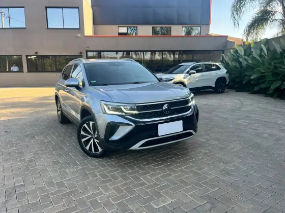 VOLKSWAGEN TAOS 1.4 250 TSI TOTAL FLEX HIGHLINE AUTOMÁTICO