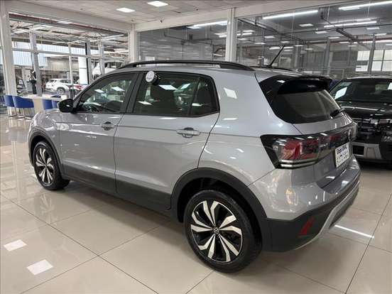 VOLKSWAGEN-T-CROSS-1.0 200 TSI TOTAL FLEX AUTOMÁTICO VOLKSWAGEN-T-CROSS-2024
