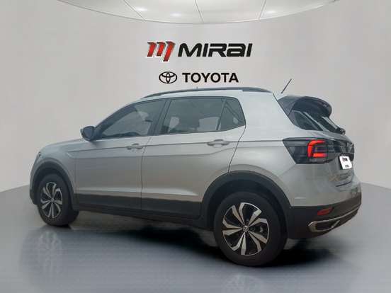 VOLKSWAGEN-T-CROSS-2021