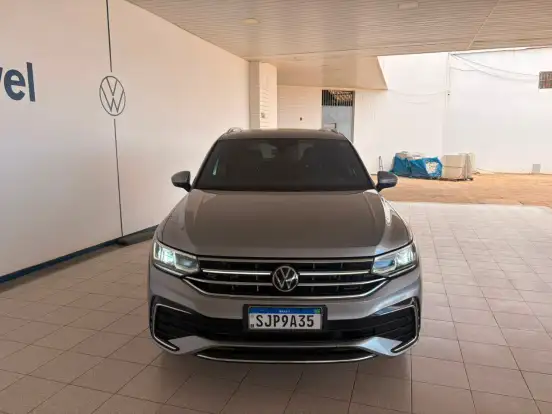 VOLKSWAGEN-TIGUAN-2023