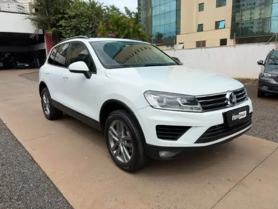 VOLKSWAGEN TOUAREG 3.6 FSI V6 24V GASOLINA 4P TIPTRONIC VOLKSWAGEN TOUAREG 3.6 FSI V6 24V GASOLINA 4P TIPTRONIC