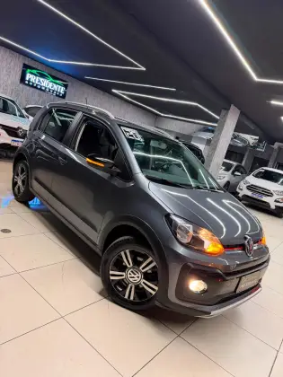 VOLKSWAGEN UP 1.0 170 TSI TOTAL FLEX XTREME 4P MANUAL VOLKSWAGEN UP 1.0 170 TSI TOTAL FLEX XTREME 4P MANUAL