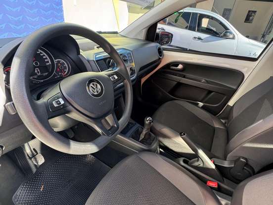 VOLKSWAGEN-UP-1.0 170 TSI TOTAL FLEX XTREME 4P MANUAL VOLKSWAGEN-UP-2019