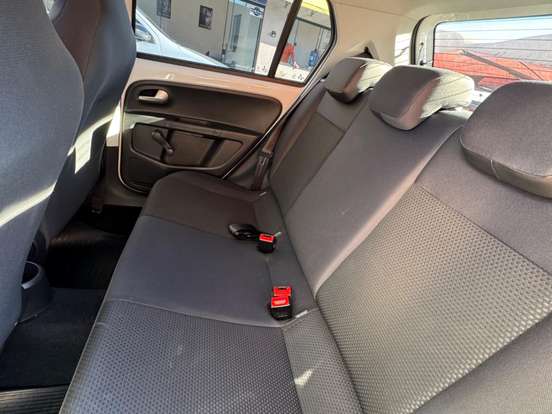 VOLKSWAGEN-UP-1.0 170 TSI TOTAL FLEX XTREME 4P MANUAL VOLKSWAGEN-UP-2019