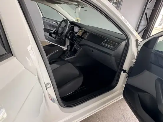 VOLKSWAGEN-VIRTUS-2024