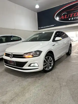 VOLKSWAGEN VIRTUS 1.0 200 TSI HIGHLINE AUTOMÁTICO