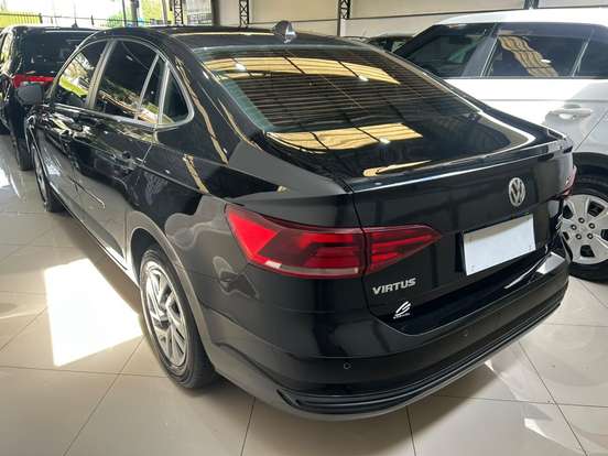 VOLKSWAGEN-VIRTUS-2019