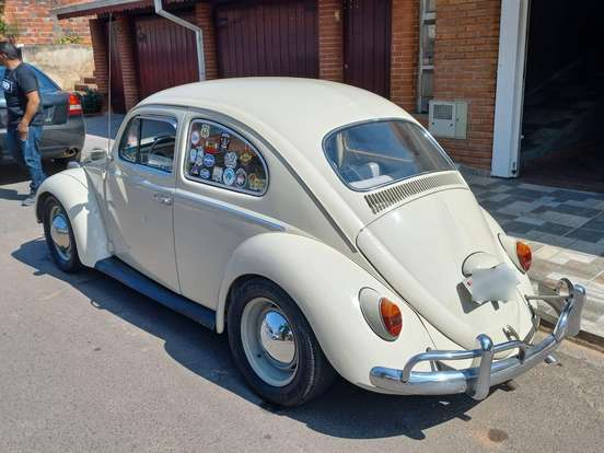 VOLKSWAGEN-FUSCA-1965