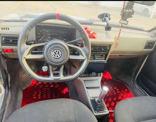 VOLKSWAGEN-GOL-1994